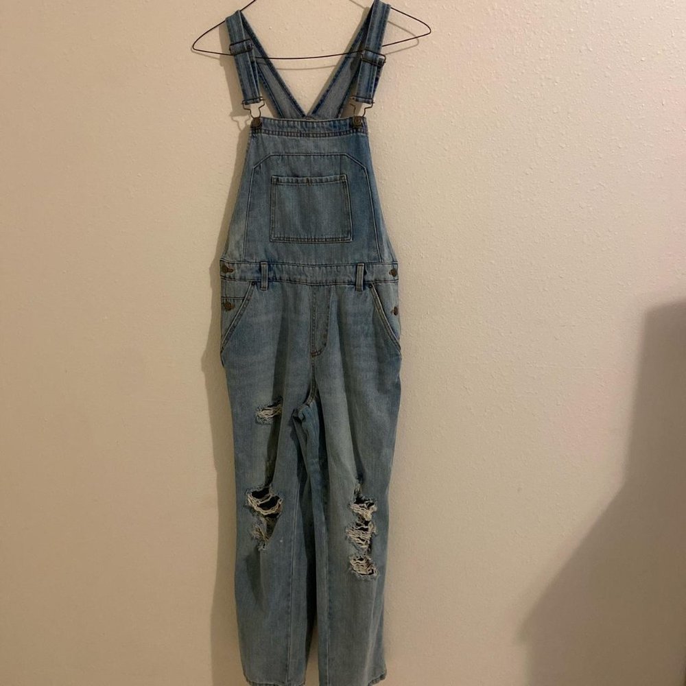 light wash size small overalls from wild fable